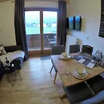 Zeber Apartman *